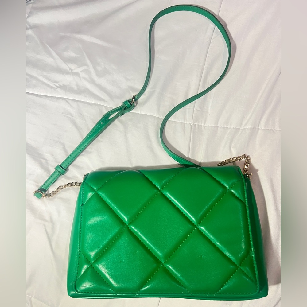 A New Day Green Quilted Crossbody Purse – Gold Chain – St. Patrick’s Day 🍀
